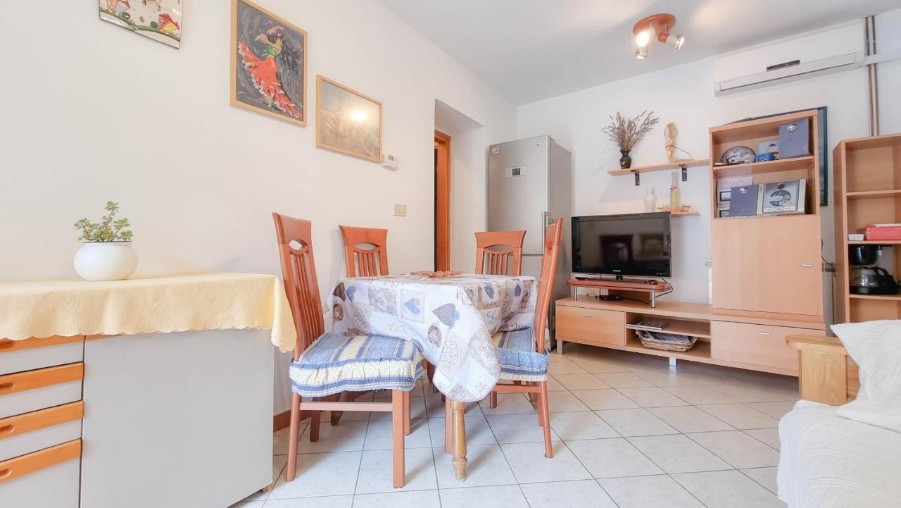 Appartamento Valentino Novigrad Istria Esterno foto
